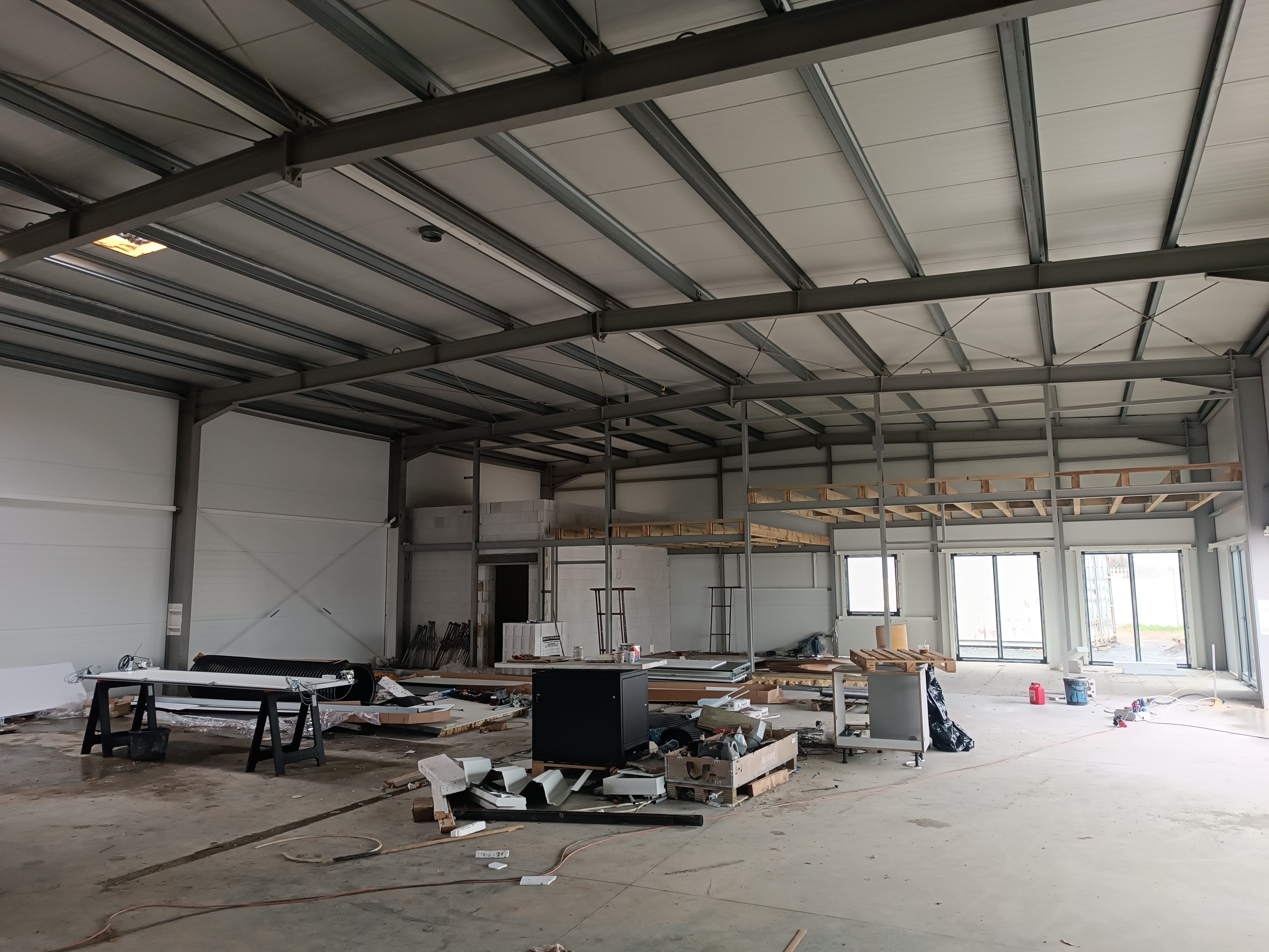 Konstrukcja hali AGROAS w Gołaczowie przed wykonaniem zabezpieczenia ogniochronnego